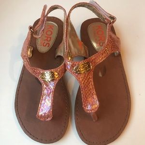 Girls Michael Kors Shiny Pink Sandals